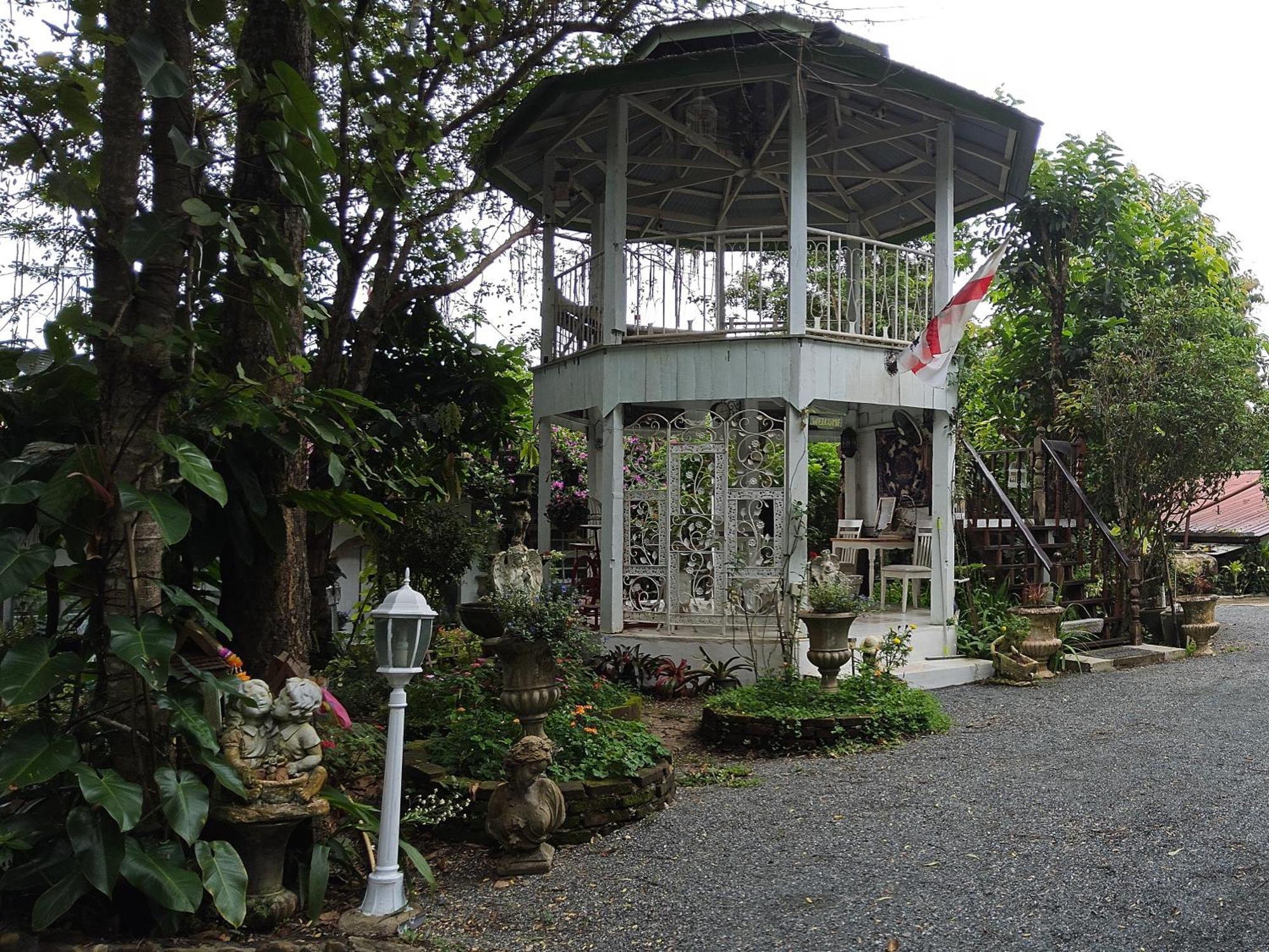 Balmy Hideout Cafe & Homestay Ban Huai Kaeo Buitenkant foto