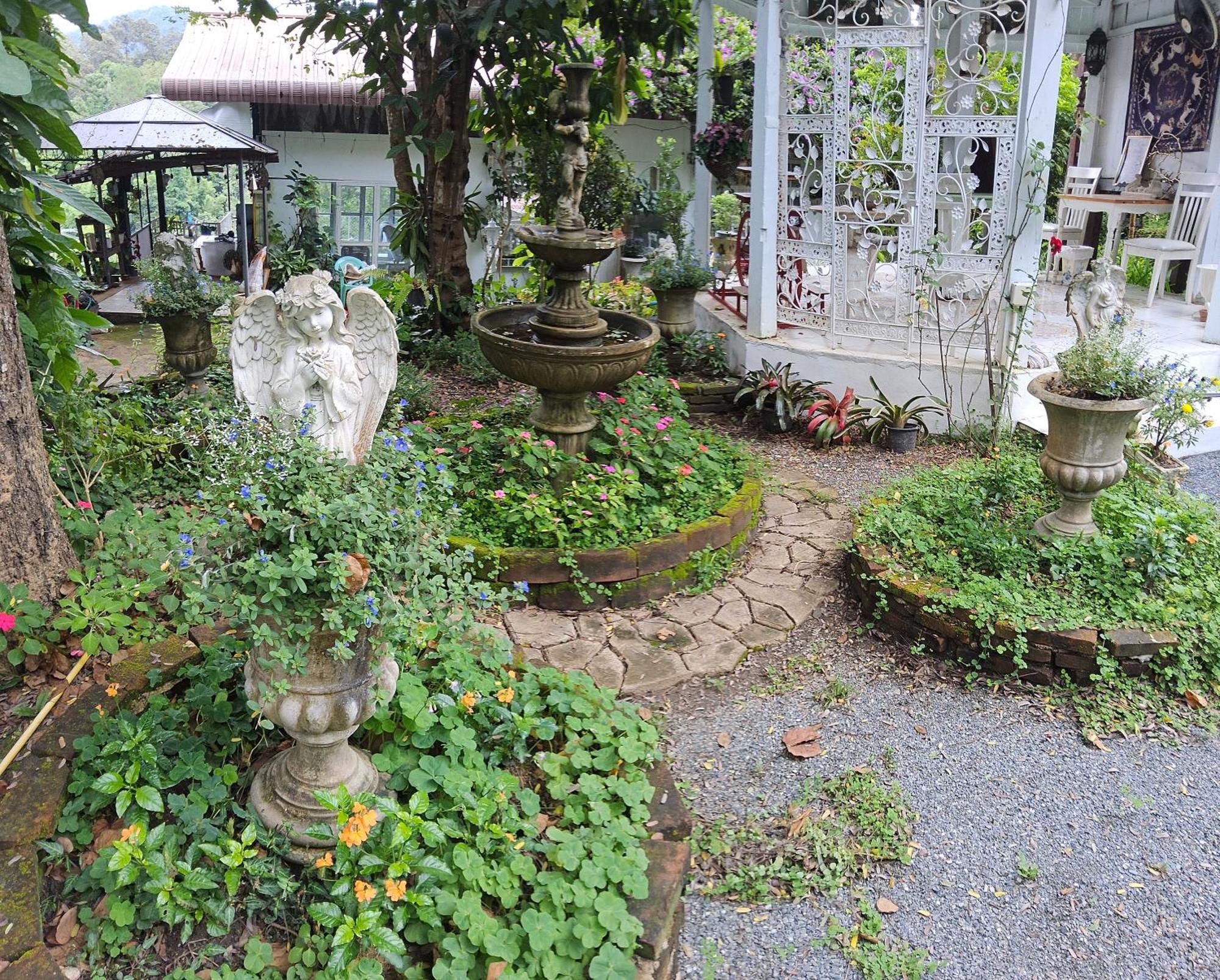Balmy Hideout Cafe & Homestay Ban Huai Kaeo Buitenkant foto