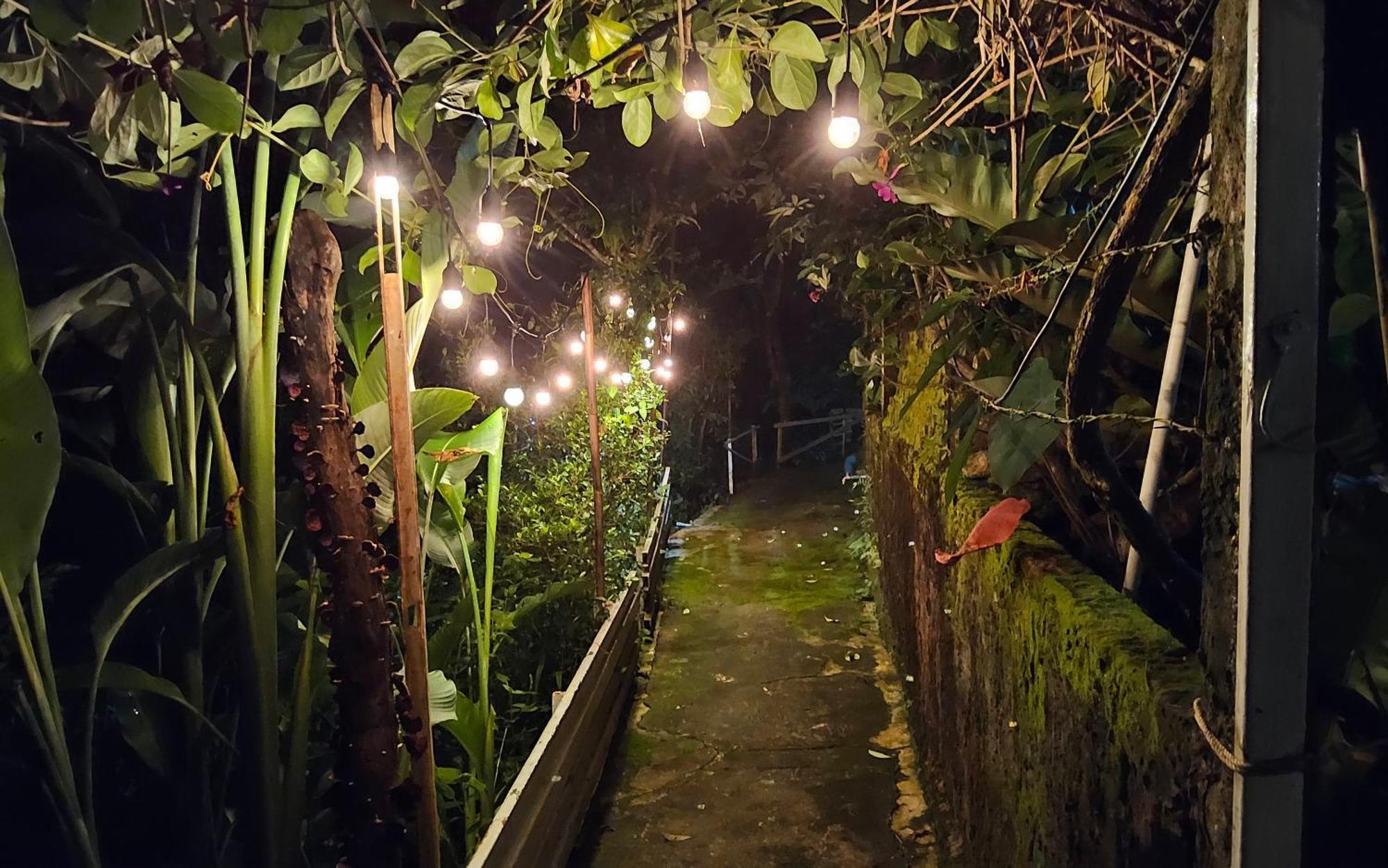 Balmy Hideout Cafe & Homestay Ban Huai Kaeo Buitenkant foto