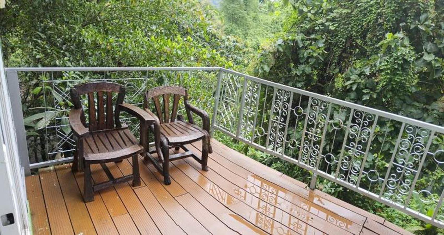 Balmy Hideout Cafe & Homestay Ban Huai Kaeo Buitenkant foto