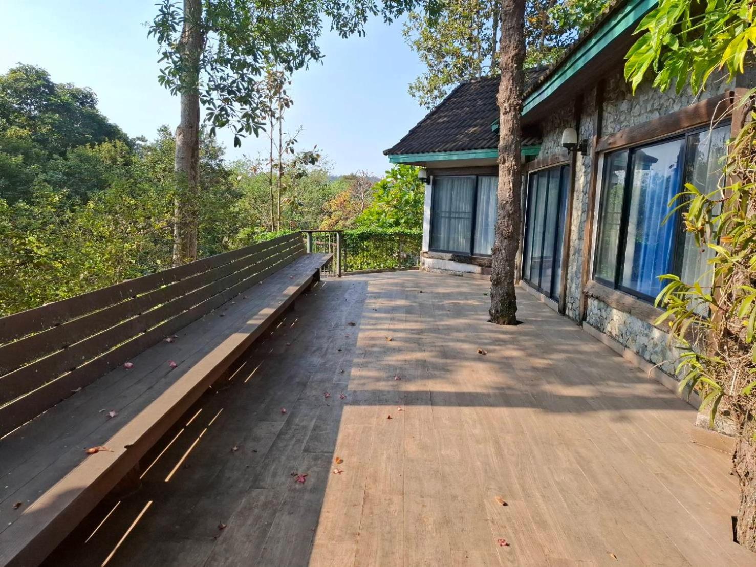 Balmy Hideout Cafe & Homestay Ban Huai Kaeo Buitenkant foto