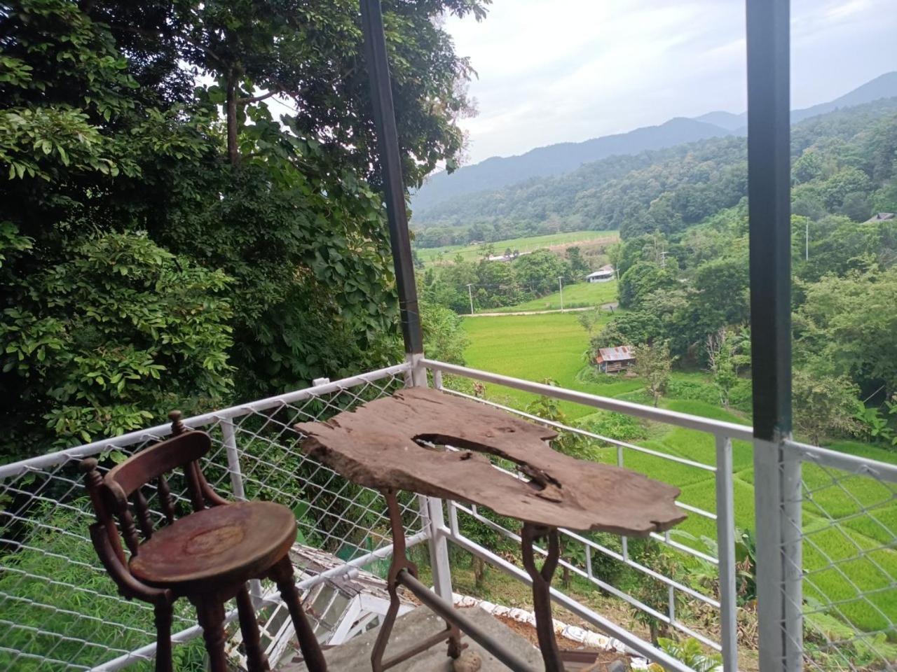 Balmy Hideout Cafe & Homestay Ban Huai Kaeo Buitenkant foto