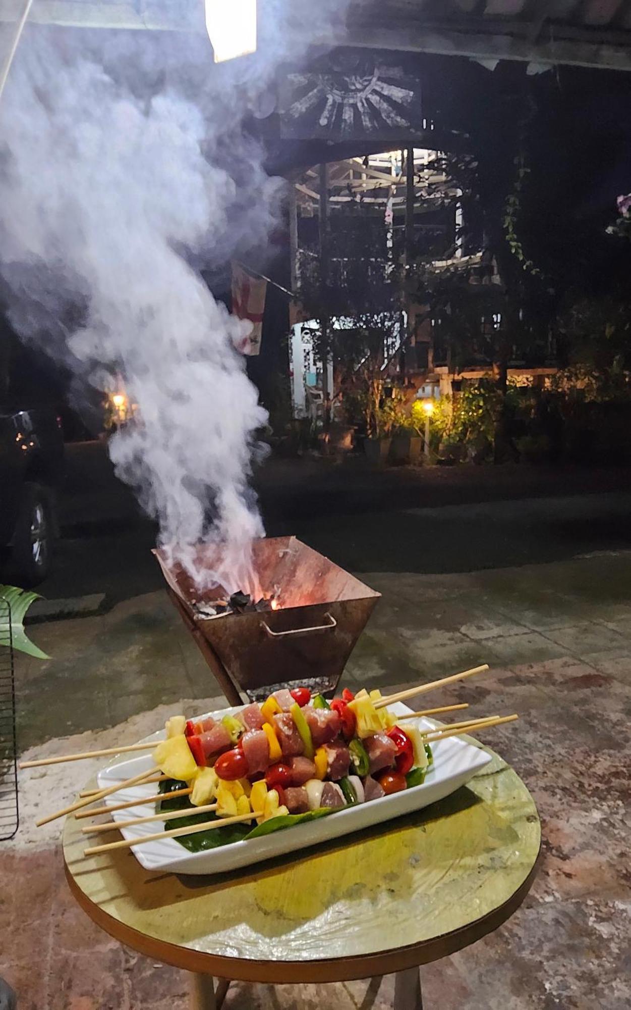 Balmy Hideout Cafe & Homestay Ban Huai Kaeo Buitenkant foto